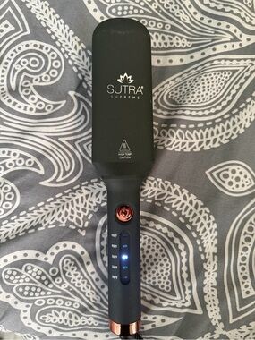 SUTRA Supreme Black Paddle Straightening Brush with Rose Gold Accents